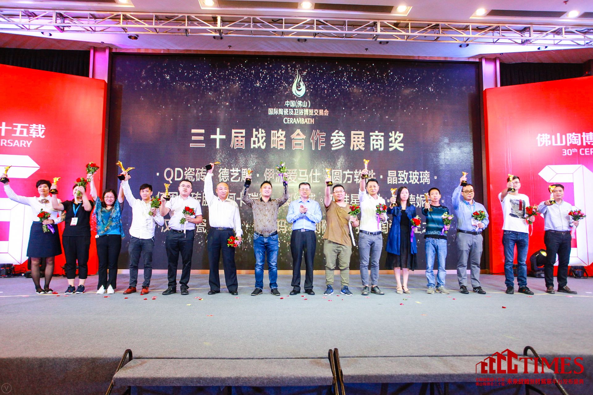 QD�ɴu����ˇ�����ɐ��R�ˡ��A��ܛ�������²������|�̴ɴu�z��������˹���W�{�����ľS��ܛ�����ѵ��ݹڡ��h���մɡ����A����